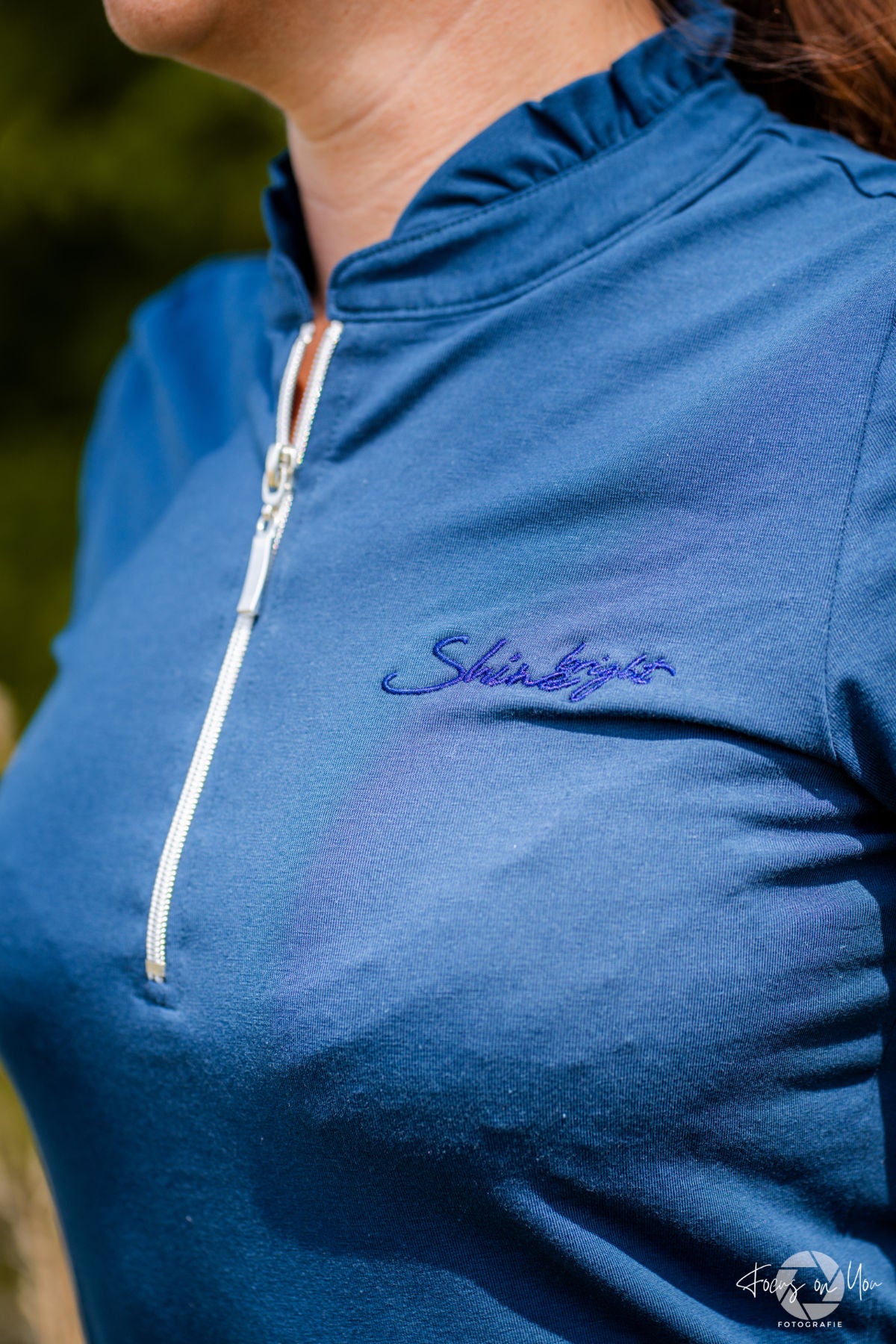 Rüschenpolo Sofia in indigo